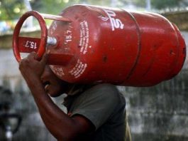 LPG Cylinder Price: Great news! LPG cylinder prices reduced, now the price has become this much