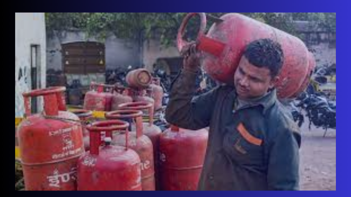 LPG Cylinder Price : Good news, LPG cylinder became cheaper by Rs 100, see new rate list