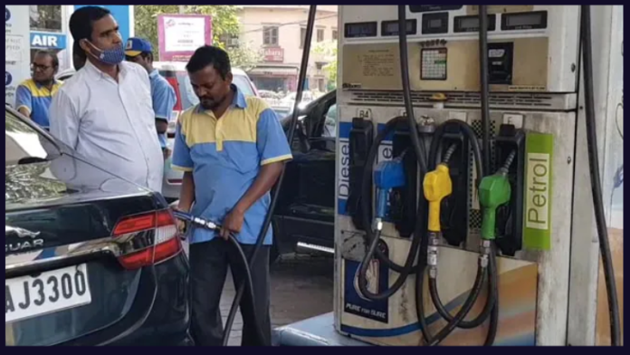 Petrol Diesel Price : Crude oil price continues to fall, petrol-diesel becomes cheaper in Noida and expensive in Patna