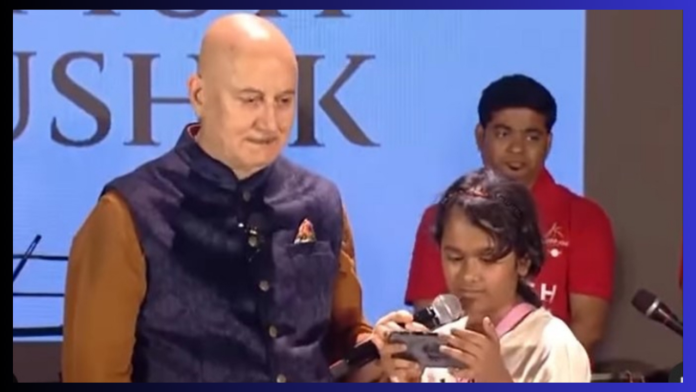 Anupam Kher : What did Anupam Kher say for Satish Kaushik's daughter, you will be surprised to hear