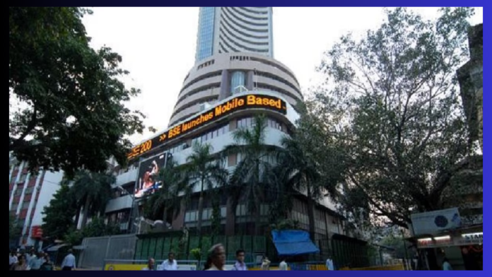 Stock Market Closing: Despite closing on the decline, the stock market made a record, market cap crossed Rs 350 lakh crore for the first time.