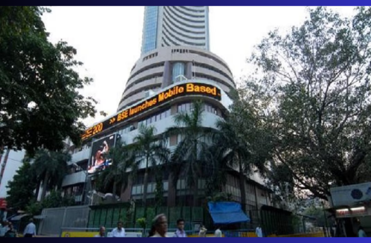 Stock Market Closing: Despite closing on the decline, the stock market made a record, market cap crossed Rs 350 lakh crore for the first time.