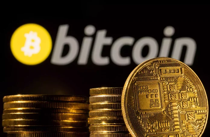 Bitcoin Price Today: Bitcoin investors got a shock, the price has fallen so much