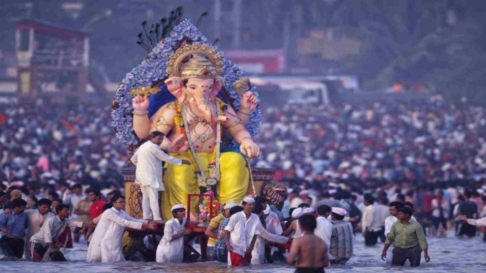 Ganesh Visarjan 2024 Muhurat: 4 auspicious times for Ganesh Visarjan today, know how to immerse Bappa at home