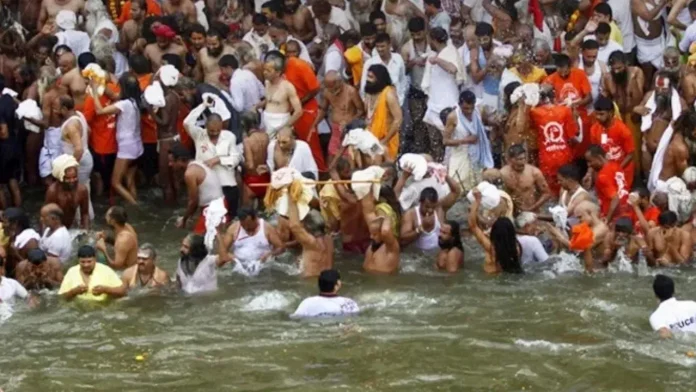 Mahakumbh 2025: What is the difference between royal bath and Amrit bath in Mahakumbh?